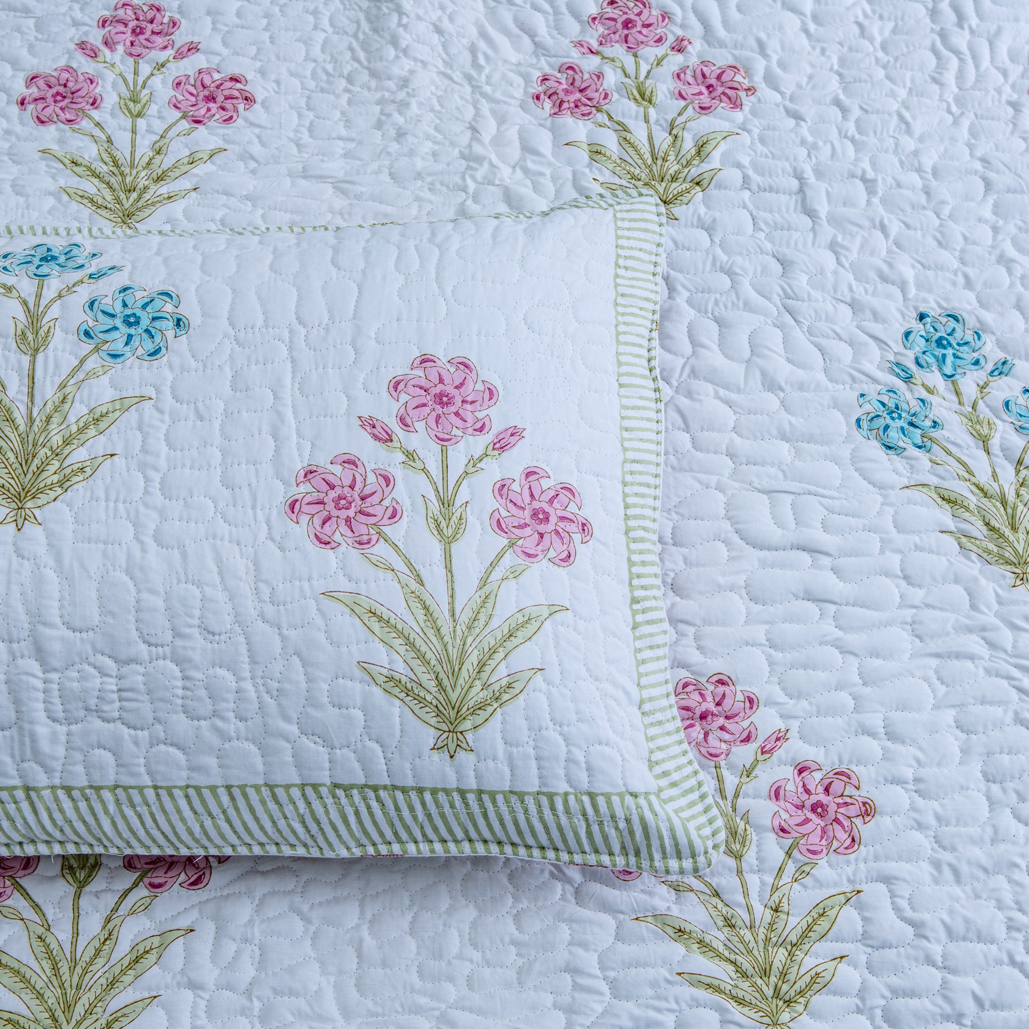Floral Gaze - Pure Cotton Bedcover with two matching pillow covers
