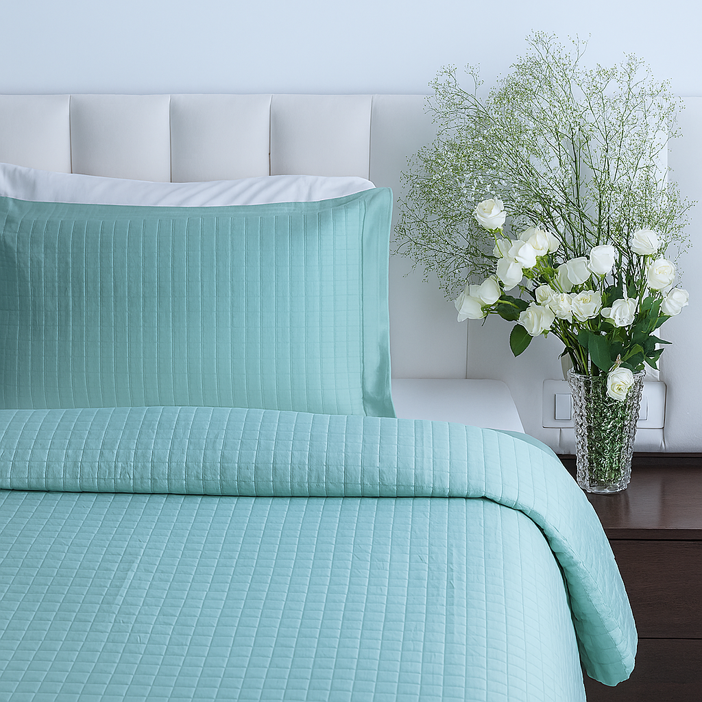 Slumber Luxe Quilted Bedcover Set - Super King Bedcover with two matching pillow covers