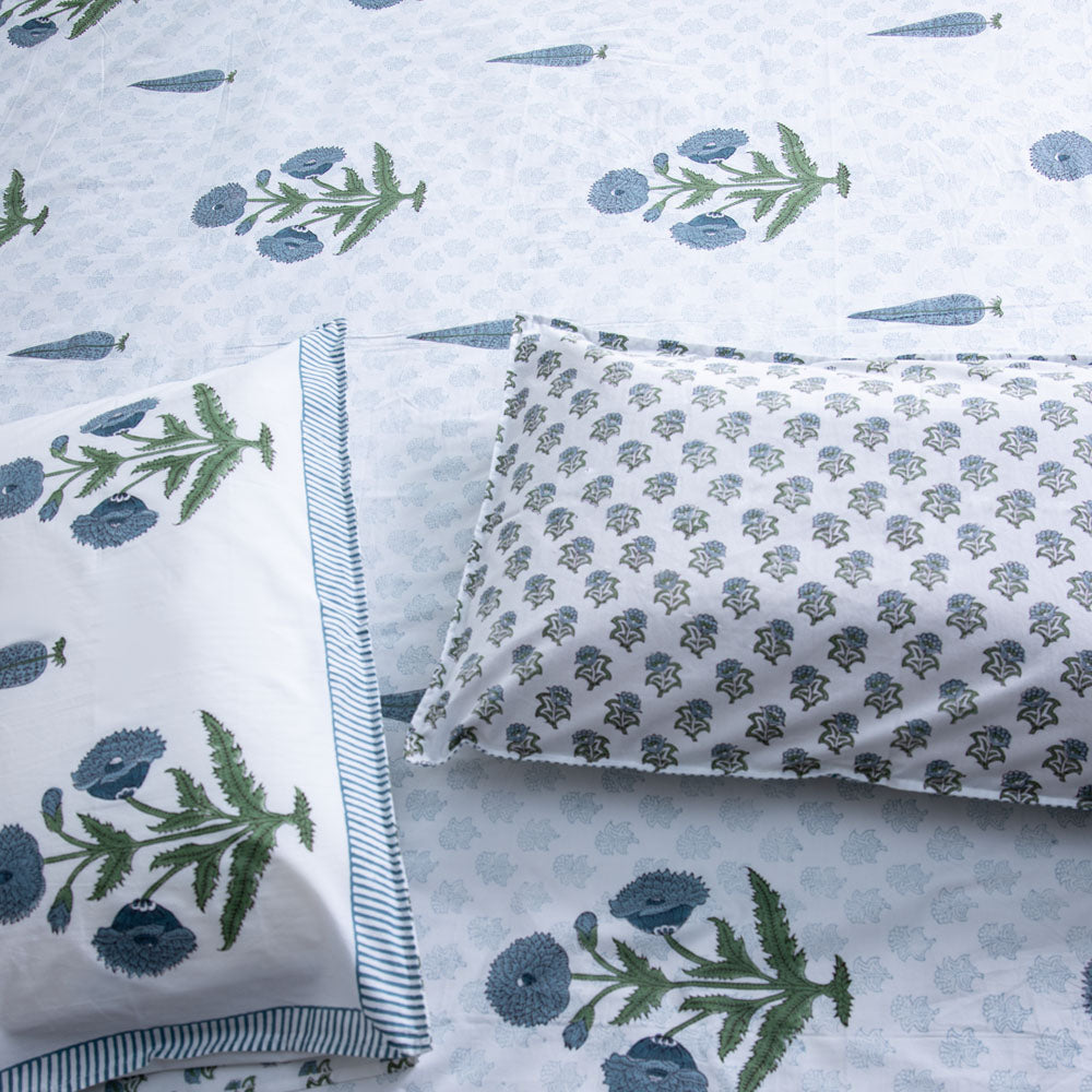 The Ethereal Royalty - Super King Size Percal Cotton Block printed bedsheet with two matching pillow covers