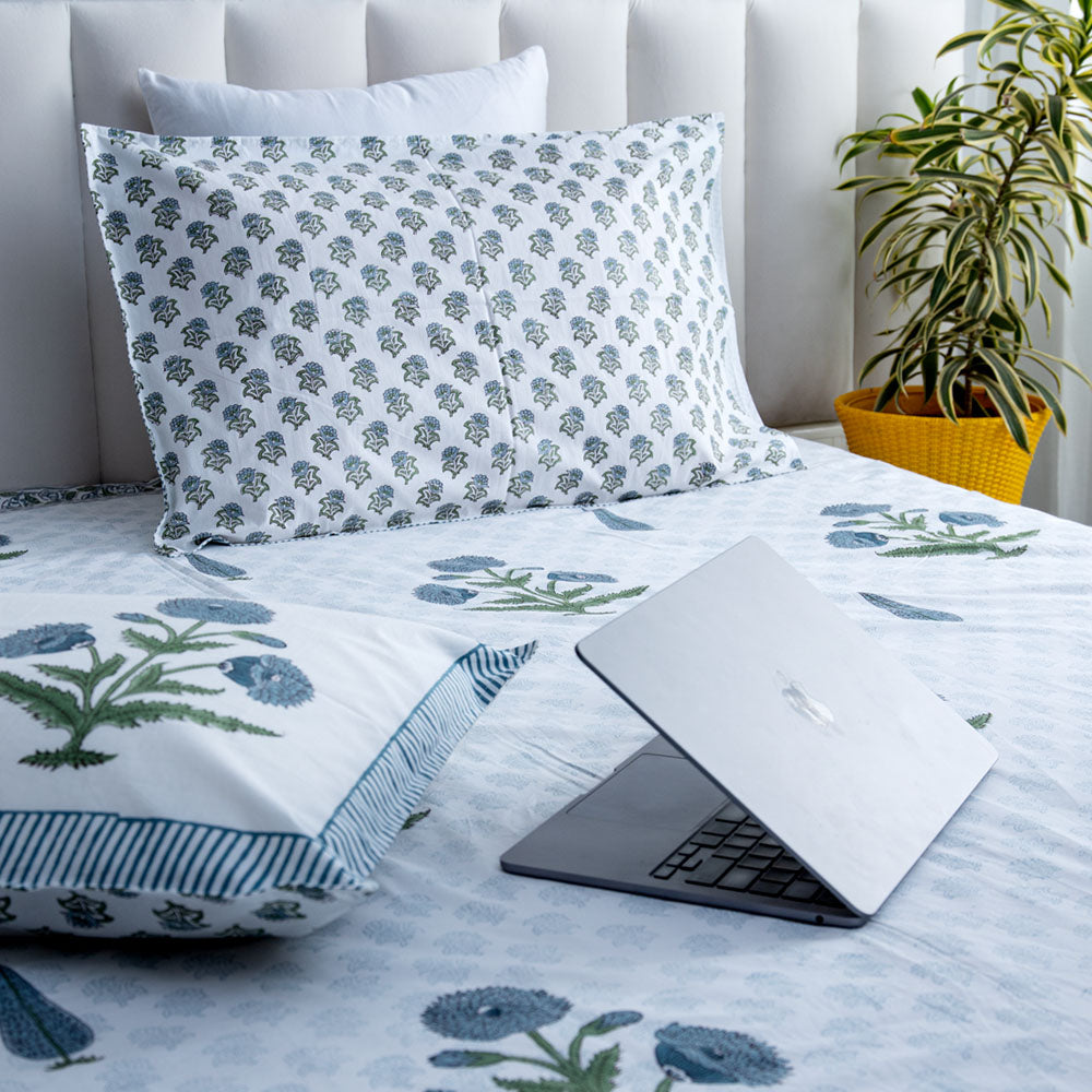 The Ethereal Royalty - Super King Size Percal Cotton Block printed bedsheet with two matching pillow covers