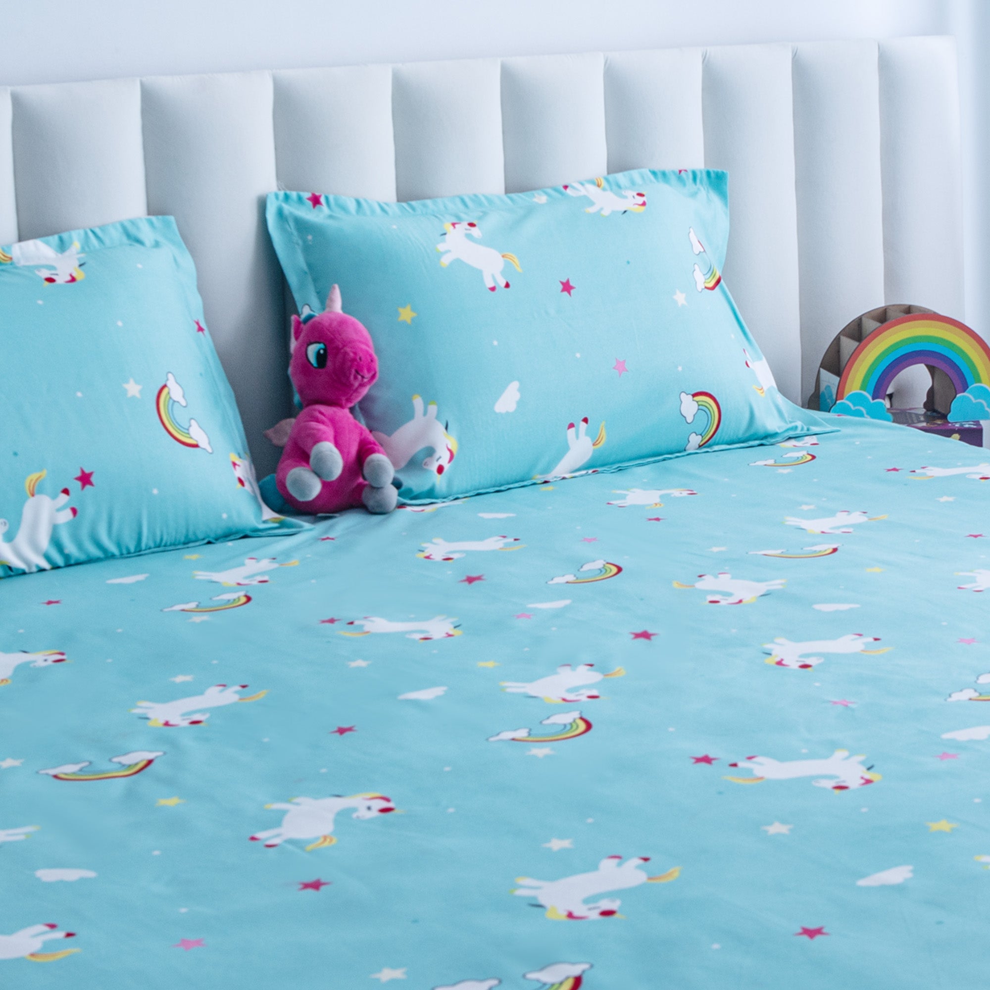 Unicorn and Me - Queen size bedsheet with two matching pillow covers