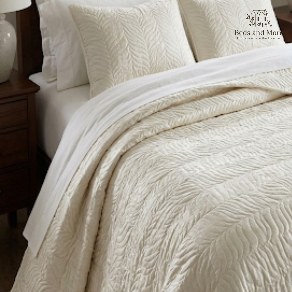 Warm Glow Cotton Bedcover with two matching pillow covers