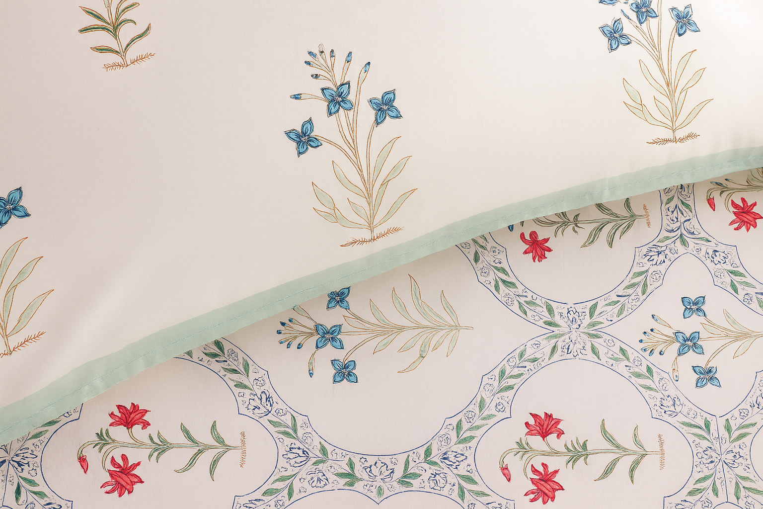 The Serene Dreams - Super King size Percal Cotton Block Printed Bedsheet with two matching pillow covers