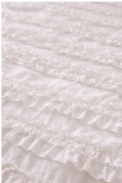 The Ivory Ruffled Bedding Set